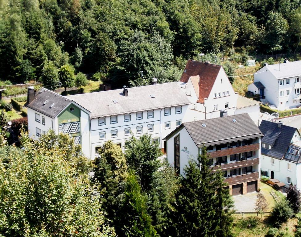 Gasthof Rodachtal Mit Gaestehaus Katharina Schwarzenbach am Wald Esterno foto