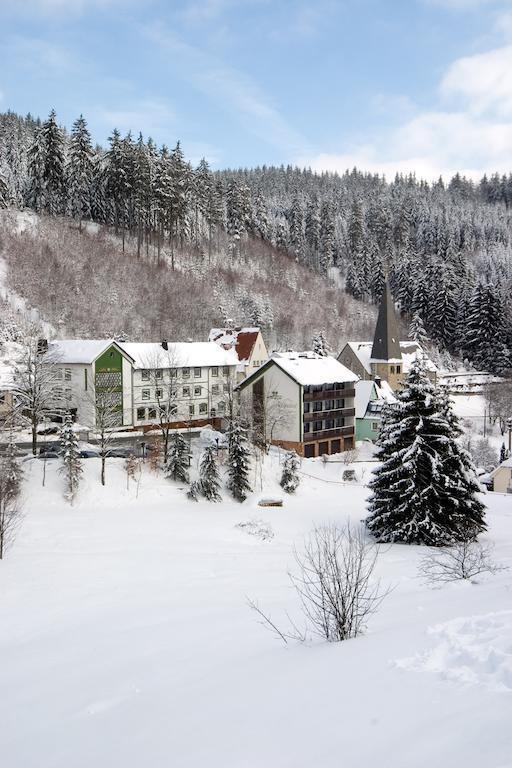 Gasthof Rodachtal Mit Gaestehaus Katharina Schwarzenbach am Wald Esterno foto